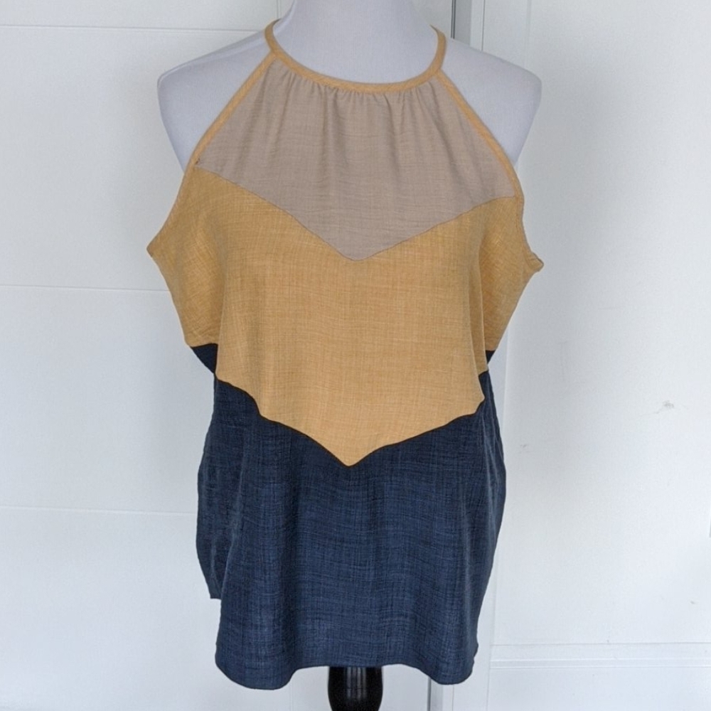 NWT Hailey & Co. Linen Halter tank